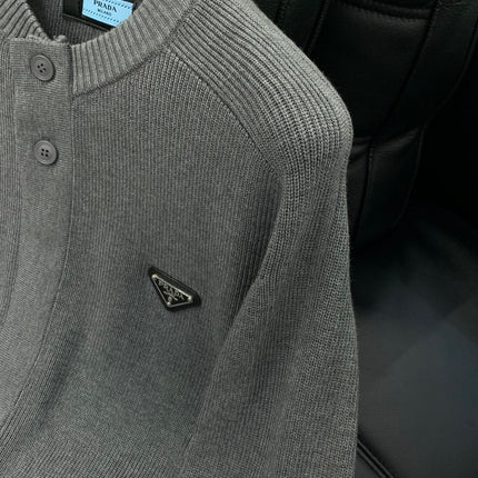 PRADA 25S CARDIGAN 486