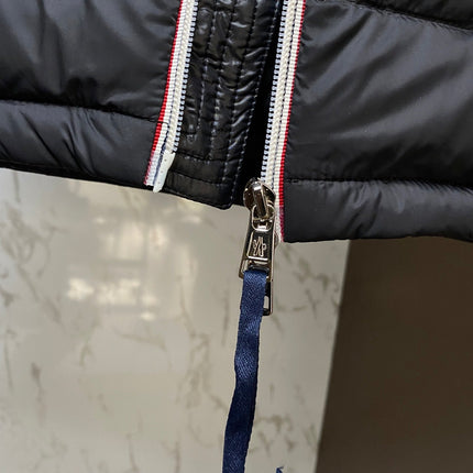 MONCLER JACKET STYLE 322