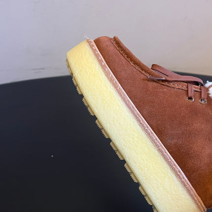PRADA 25S HIGH-TOP SHOES 40 MM IN BROWN SUEDE SHEARLING-LINED