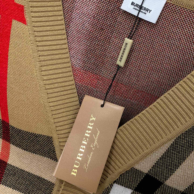 BURBERRY 25S CARDIGAN 259