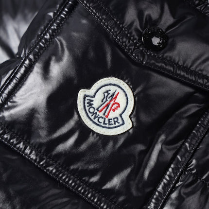 MONCLER 25S SHORT DOWN JACKET 299