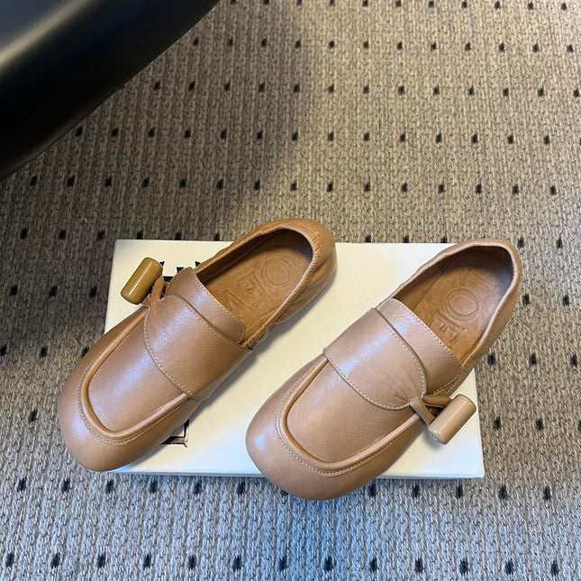 LOEWE 26S TOGGLE LOAFER 20MM IN NUDE BROWN SHINY CALFSKIN