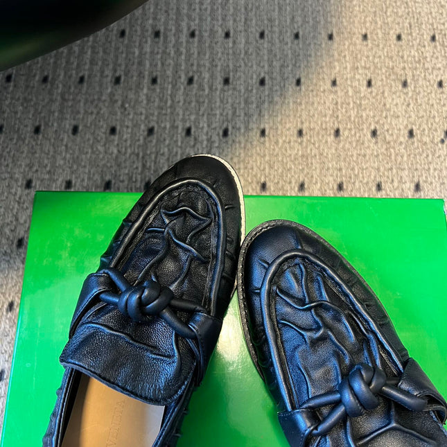 BOTTEGA VENETA 26S LOAFERS IN BLACK LAMBSKIN