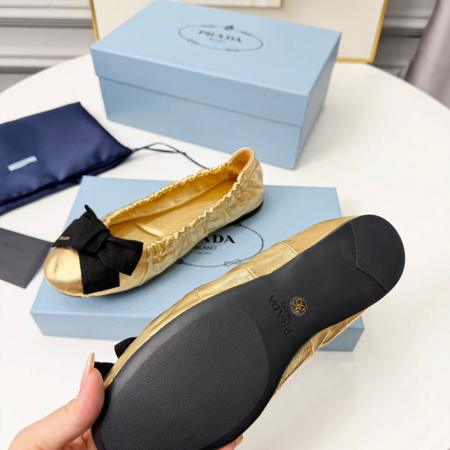 PRADA 26S BALLERINA FLATS IN GOLD CALFSKIN WITH BOW
