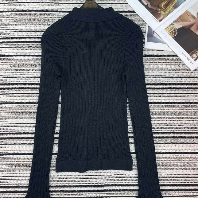 CHANEL 26S COLLARED SWEATER 899