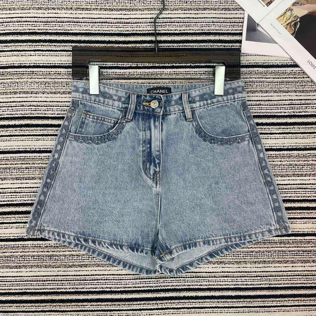 CHANEL 26S SHORTS 900
