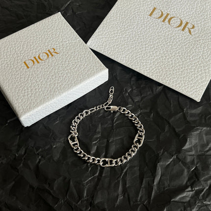 CD 26S LOGO LINK CHAIN BRACELET IN SILVER METAL 633147
