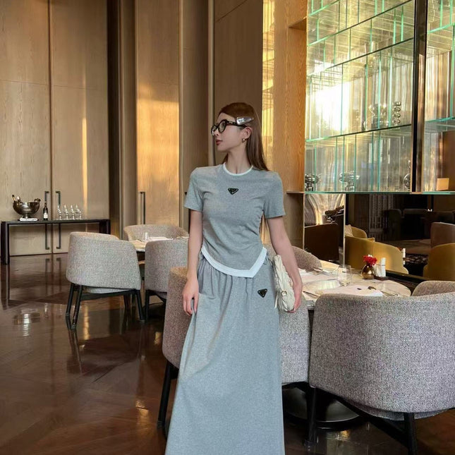 PRADA 26S TOP AND SKIRT SET STYLE 833