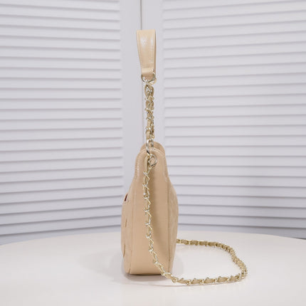 HOBO CAVIAR 25CM 3302 PALE BROWN