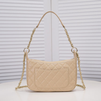 HOBO CAVIAR 25CM 3302 PALE BROWN