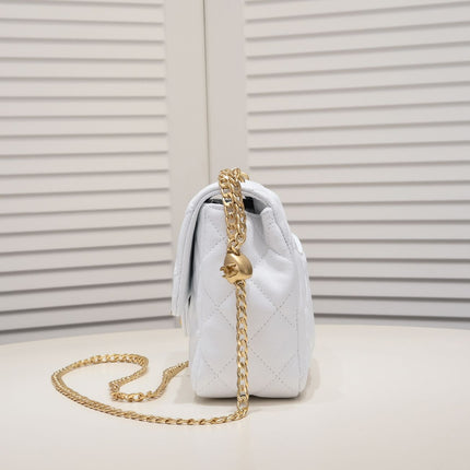 SMALL FLAP BAG CAVIAR 24CM 3892 WHITE