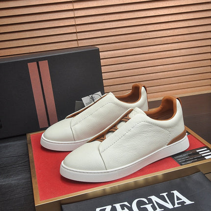 LOW-TOP SNEAKERS IN WHITE GRAINED CALFSKIN