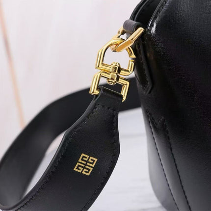 GIVENCHY TOP HANDLE BAG 29 IN BLACK CALFSKIN GOLD HARDWARE