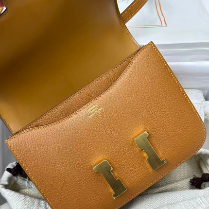 HM CONSTANCE 19CM IN GOLDEN BROWN EPSOM GOLD HARDWARE