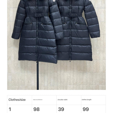 MONCLER HOODED PUFFER JACKET IN BLACK STYLE 124