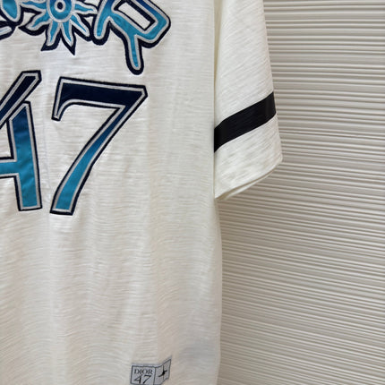 DIOR LEWIS HAMILTON T-SHIRT IN WHITE AND BLUE GRAPHIC LOGO