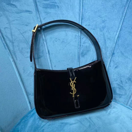 YSL SHOULDER BAG 25 IN BLACK CALFSKIN GOLD HARDWARE
