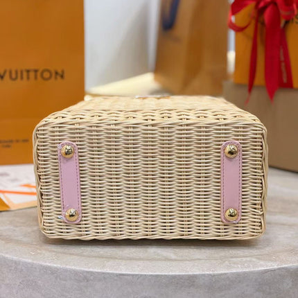 LV 26S CAPUCINES BB BAG 27 PINIC IN  CALFSKIN HARDWARE AND  PINK LOGO