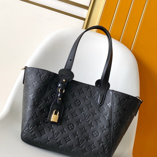 LV ALL IN ONE SHOULDER BAG 40 IN BLACK CALFSKIN