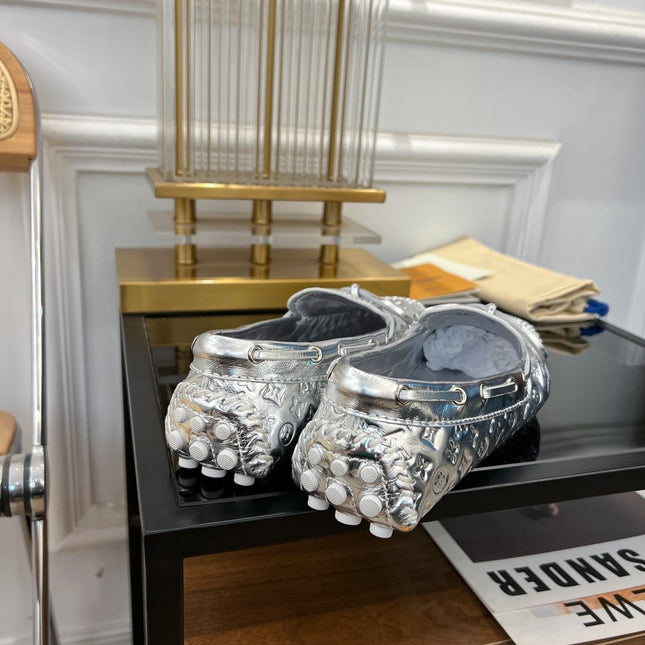 LV GLORIA FLAT LOAFER LOGO STAMPING SILVER