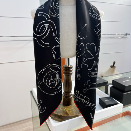 CHANEL 26S SCARF 90 IN SILK 309929