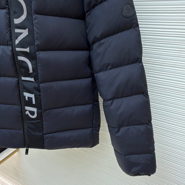 MONCLER 25S DOWN JACKET WITH DETACHABLE HOOD 251