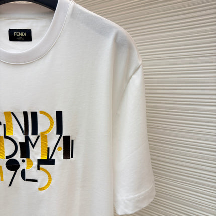 FENDI 26S SHORT SLEEVE T-SHIRT 200