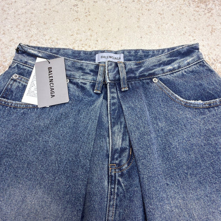 BALENCIAGA 26S DENIM SHORTS 017
