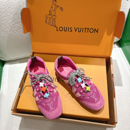 LV 26S SNEAKERS IN DARK PINK DENIM AND SUEDE WITH FLOWER CHARM