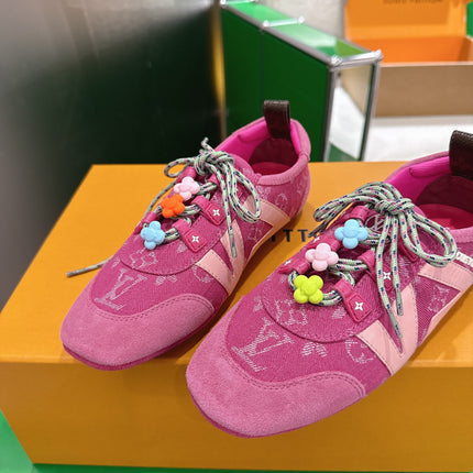 LV 26S SNEAKERS IN DARK PINK DENIM AND SUEDE WITH FLOWER CHARM