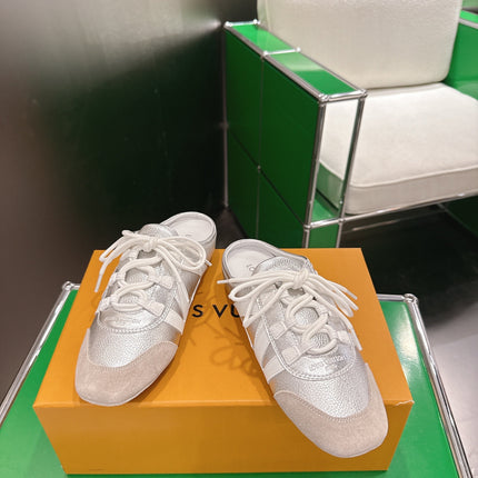 LV 26S MULE SNEAKERS IN SILVER LAMBSKIN AND BEIGE SUEDE
