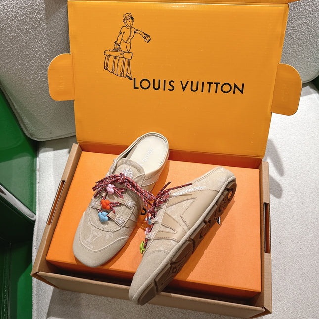 LV 26S MULE SNEAKERS IN BEIGE DENIM AND SUEDE WITH FLOWER CHARM