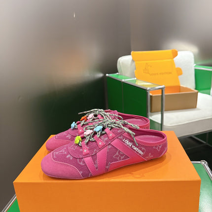 LV 26S MULE SNEAKERS IN DARK PINK DENIM AND SUEDE WITH FLOWER CHARM