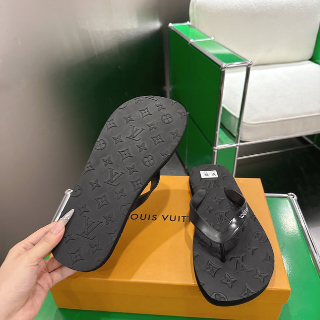 LV 26S THONG SANDALS IN BLACK EVA