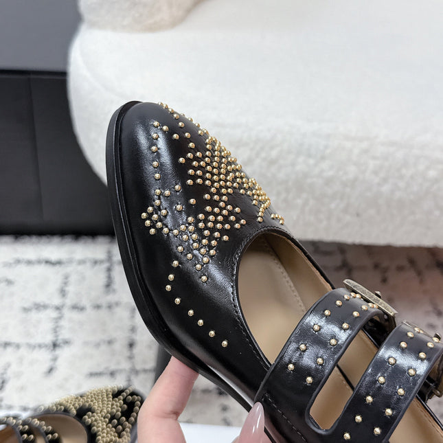 CHLOÉ 26S METAL STUD SHOES IN BLACK CALFSKIN