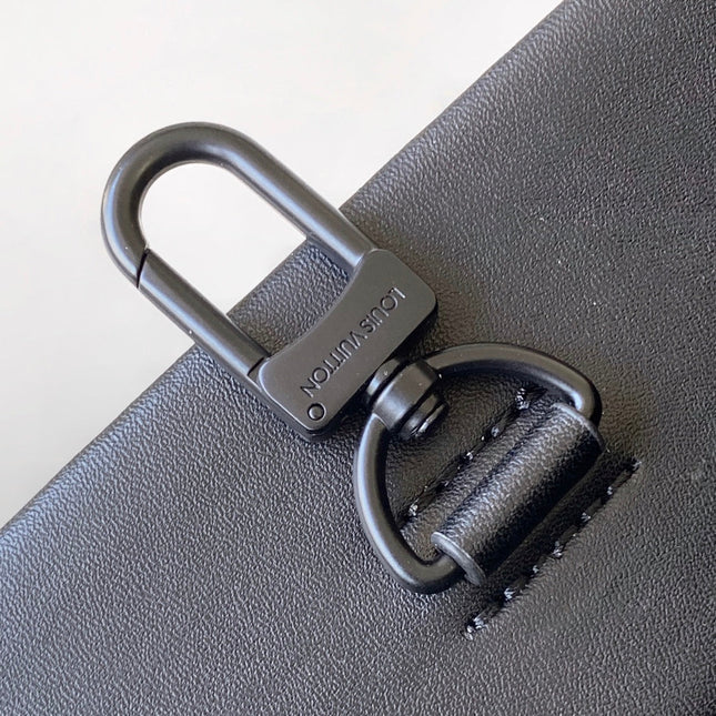 LV 26S SHOPPER TOTE 40 IN BLACK CALFSKIN