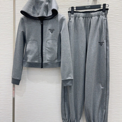 PRADA 26S TWO-PIECE SET 638