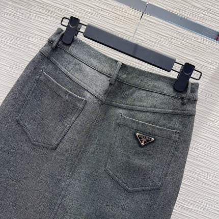 PRADA 26S MIDI SKIRT 634