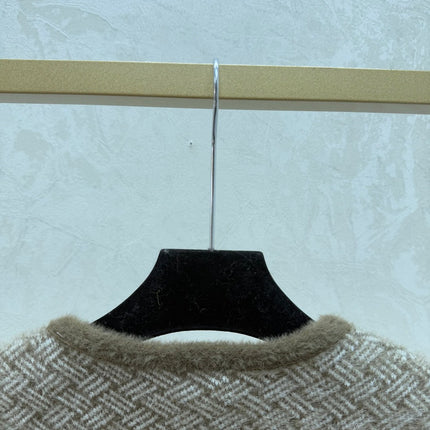 CHANEL 25S ROUND-NECK CARDIGAN 511