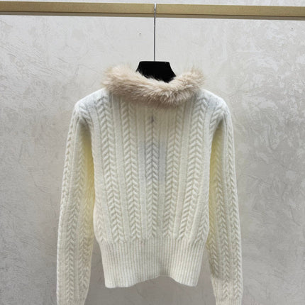 CHANEL 25S FUR-COLLAR CARDIGAN 516