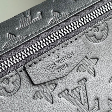 PULSE MESSENGER 26.6 IN BLACK MONOGRAM SHADOW EMBOSSED CALFSKIN