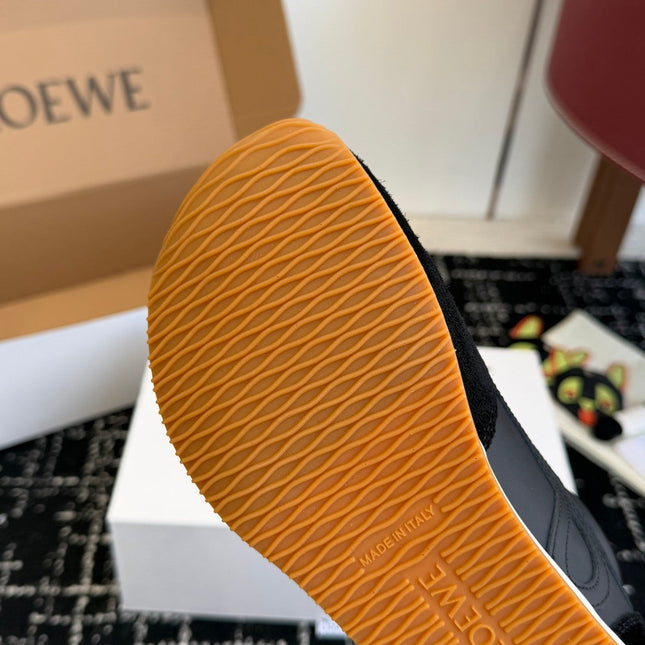 LOEWE 26S FLOW RUNNER SNEAKER IN BLACK SUEDE AND LAMBSKIN
