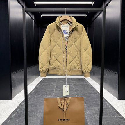 BURBERRY 25S DOWN JACKET 578713