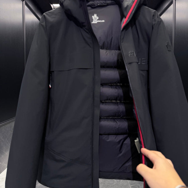 MONCLER 25S HOODED SKI JACKET 386