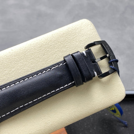 AVIATOR 8 AUTOMATIC STEEL CASE BLACK CALFSKIN STRAP