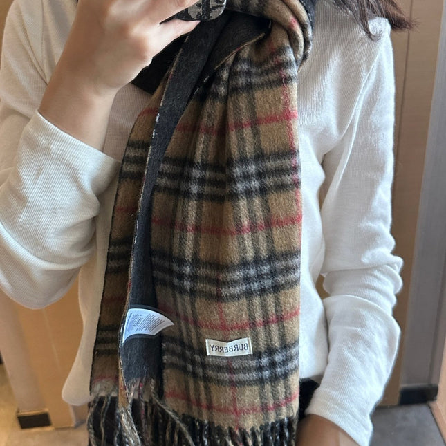 BURBERRY 25S SCARF 180 CM IN CASHMERE 938045