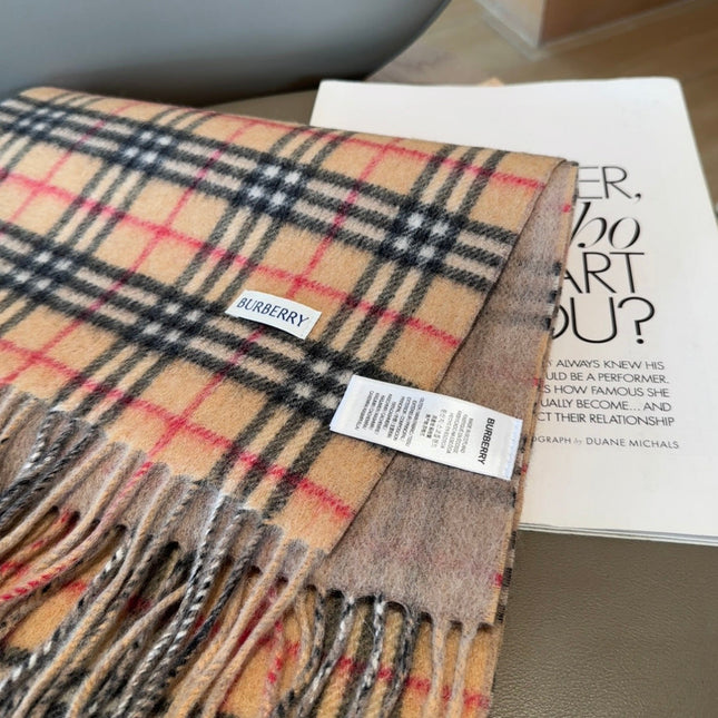 BURBERRY 25S SCARF 180 CM IN CASHMERE 938046