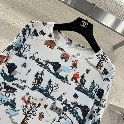 CHANEL 25S PRINTED ROUND-NECK T-SHIRT 605