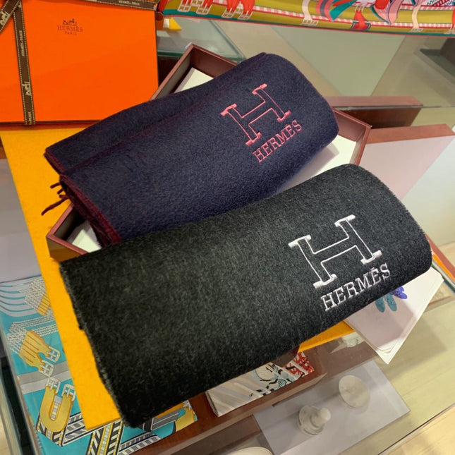 HERMES 25S SCARF 200 IN CASHMERE 856513