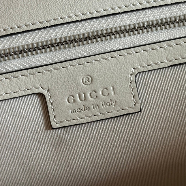 GUCCI 26S GG MARMONT BAG 37 IN CREAM WHITE CALFSKIN